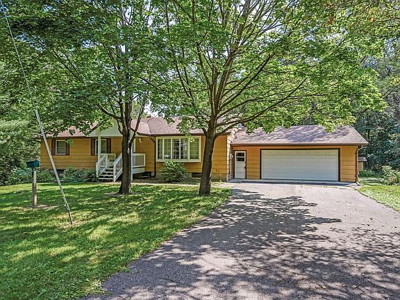 2nd image of 25789 Jason Ln