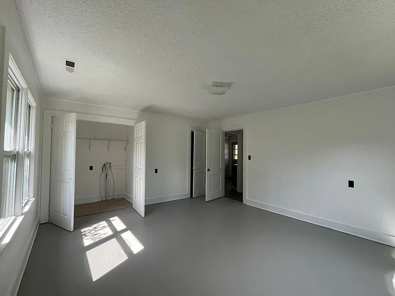 206 Richlands Ave — Photo 16