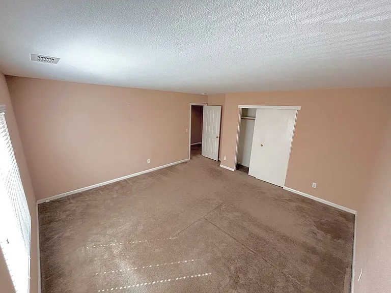 6001 Jefjen Way — Photo 25