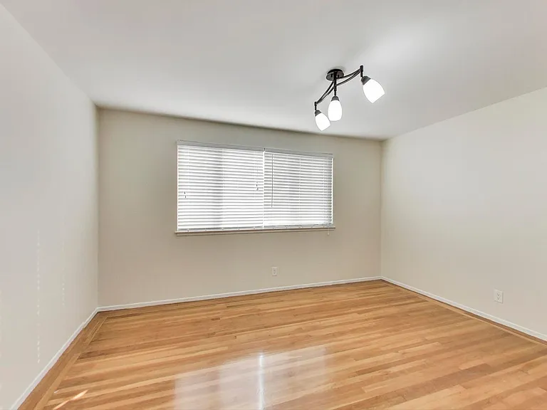1220 Hayes St #5 — Photo 13
