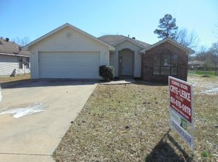 2904 W 14th Ave, Pine Bluff, AR 71603