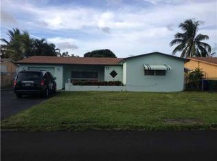 7777 Alhambra Blvd, Hollywood, FL 33023