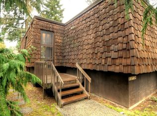 13729 1st Ave NW, Seattle, WA 98177