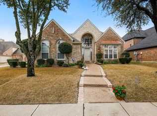 706 Fairway Lakes Dr, Garland, TX 75044