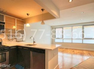 209 S 1st St, Brooklyn, NY 11211