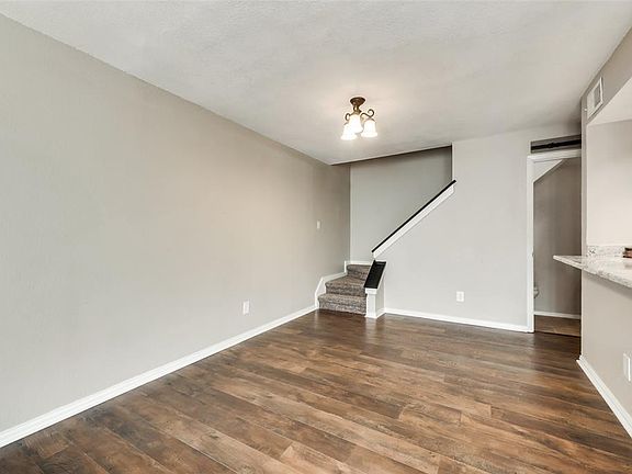 3rd image of 7640 W Greenway Blvd APT 6M