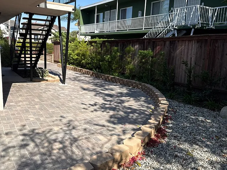 Denison — Photo 11