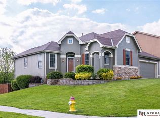 9704 S 26th Ave, Bellevue, NE 68123