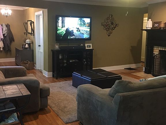5th image of 521 Woodland Ave