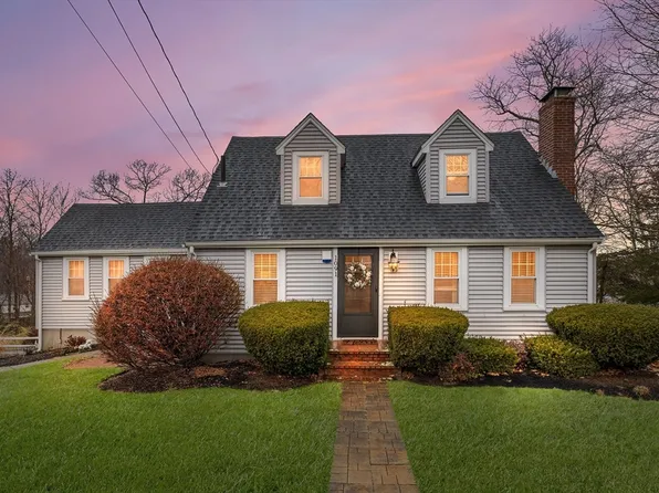 1091 Liberty St, Braintree, MA 02184