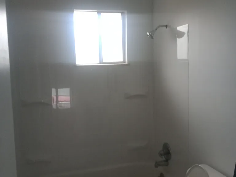Upstairs full bath