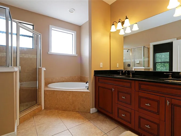2505 Kilgore St — Photo 7