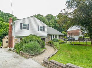 2520 Parke Ln, Broomall, PA 19008