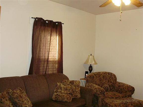 5th image of 212 E Jefferson St