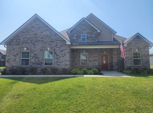 376 Winter Terrace Ln, Clarksville, TN 37040