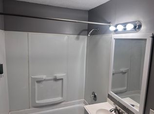 63 Windwood Cts #D, Buffalo, NY 14225