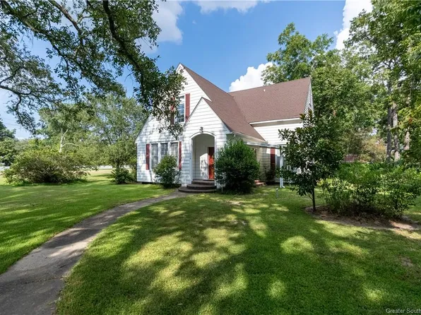 710 N Cutting Ave, Jennings, LA 70546