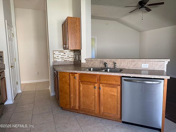 5th image of 12692 BLACK ANGUS Drive
