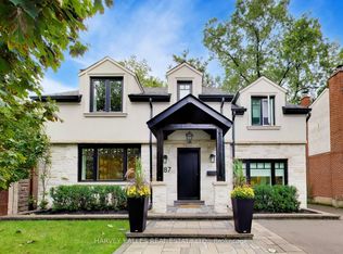 287 Yonge Blvd, Toronto, ON M5M3J1