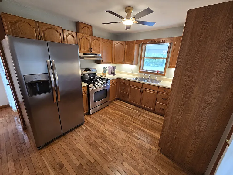 347 Blue Springs Cir — Photo 15