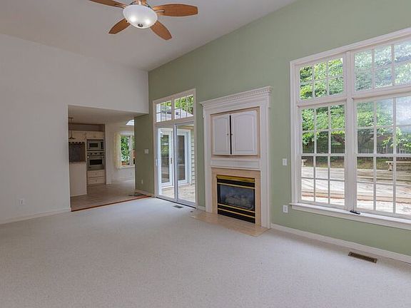 5th image of 10916 Tray Way