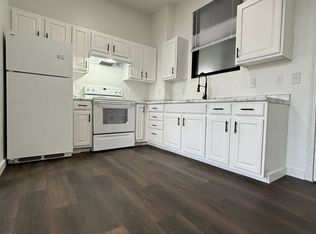 601 Forest Ave #605-201, Des Moines, IA 50314