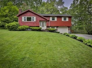 1 Purcell Dr, Chelmsford, MA 01824