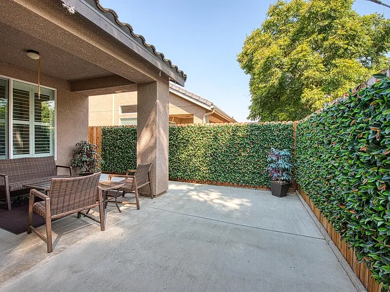 2883 Prato Ln — Photo 8