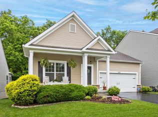 6043 Lambright St, Westerville, OH 43081