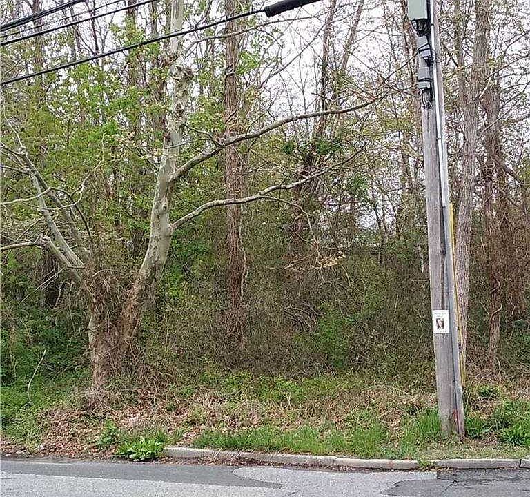 1st image of Montauk Hwy