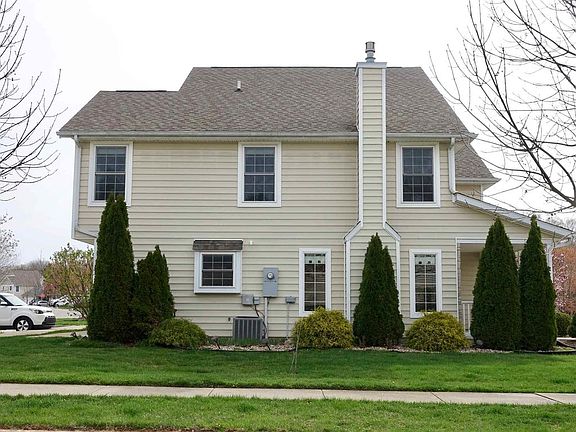 2nd image of 2700 E Bressingham Way #1