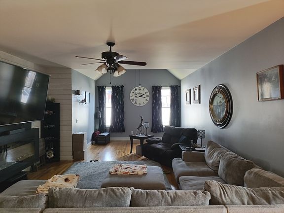 4th image of 113 Marston Way