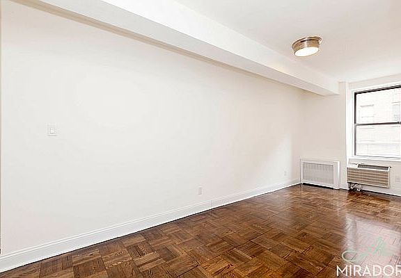 3rd image of 255 W 14th St APT 2F