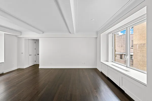 Rented by SERHANT. | media 16