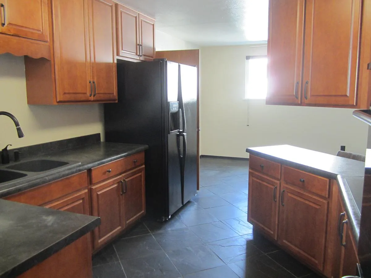 Building Photo - 1531 Borana St
