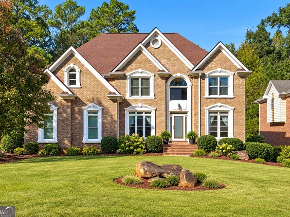 3281 Hilson Head Ln, Lithonia, GA 30038