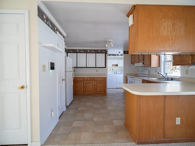 400 Brent Pl — Photo 13