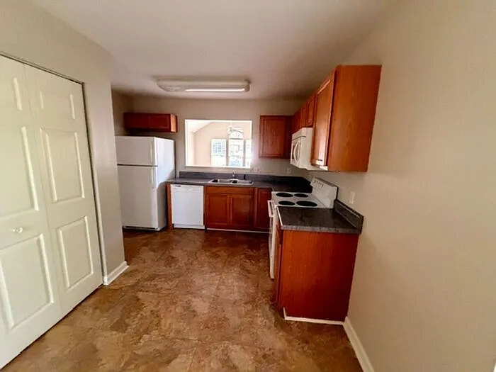 303A Ashley Ln — Photo 9