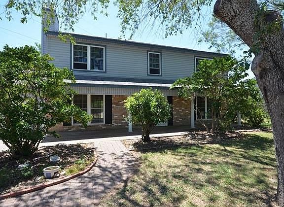 2nd image of 1611 Lime Rock Dr