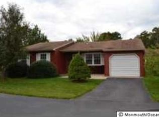 13 Rose Ln, Whiting, NJ 08759