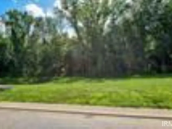 8735 Pebble Creek Dr #43, Newburgh, IN 47630