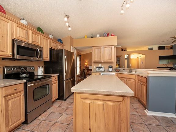 4th image of 10259 Oasis Palm Dr
