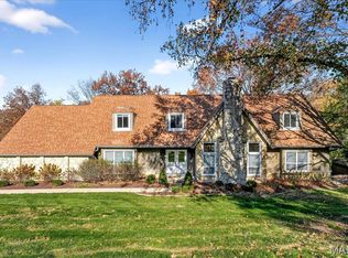 12627 Bradford Woods Dr, Saint Louis, MO