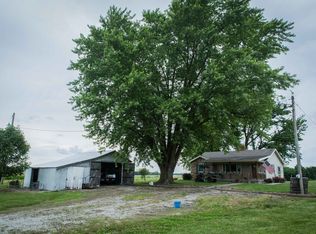 18370 NE Litton Rd, Mooresville, MO 64664