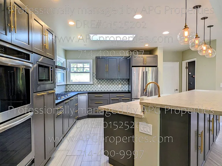 1002 W Santa Clara Ave — Photo 12