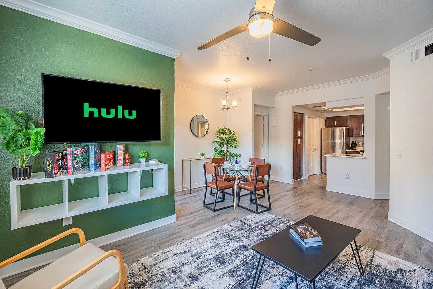 2 bed, 2.0 bath, 1302 sqft, $2,699 — Photo 4