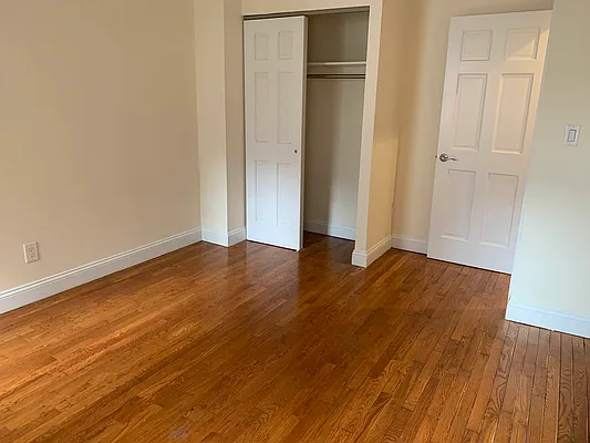 Rented by FirstService Realty (legacy) | media 14