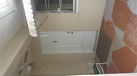4th image of 4718 NW 48th Ave