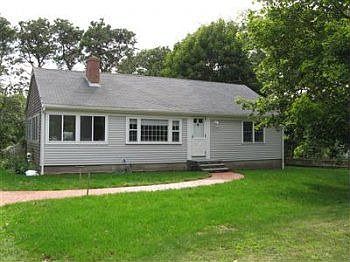 1st image of 15 Newfield Ln