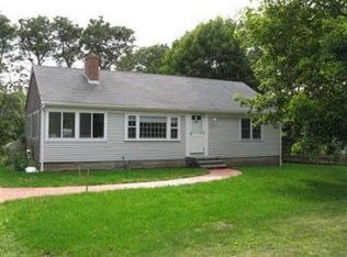 15 Newfield Ln, Yarmouth Port, MA 02675